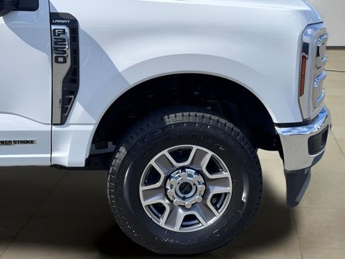 Used 2024 Ford F250 Lariat AWD/4WD image 48