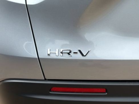New 2027 Honda HR-V LX image 12