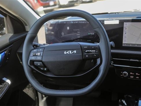New 2025 Kia EV6 Wind image 8