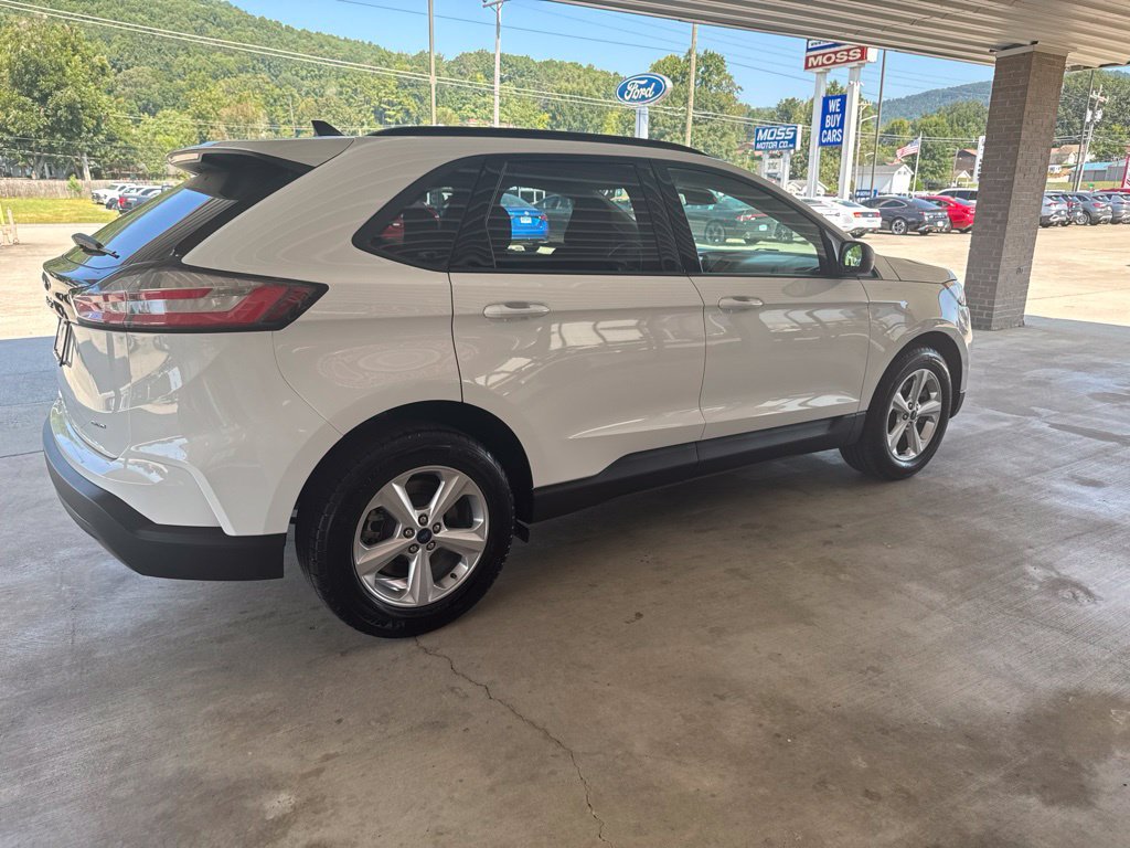 Used 2024 Ford Edge SE AWD/4WD image 4