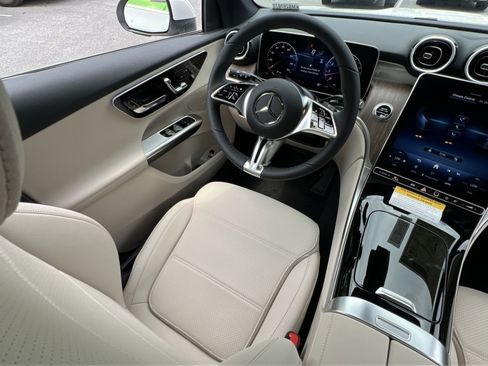 New 2026 Mercedes-Benz GLC 300 4MATIC image 16