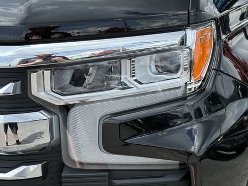 Used 2026 Chevrolet Silverado 1500 LTZ AWD/4WD image 6