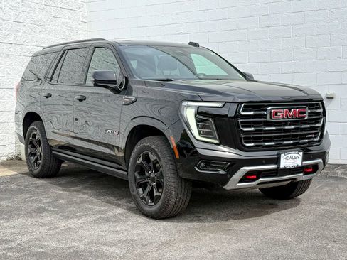 Certified 2025 GMC Yukon AT4 w/ AT4 Premium Package AWD/4WD image 1