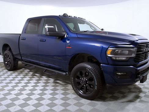 Used 2024 RAM 3500 Laramie w/ Night Edition image 6