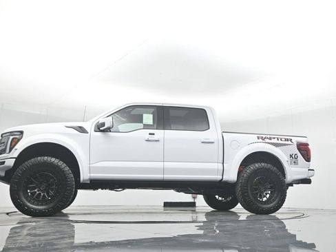 Used 2025 Ford F150 Raptor AWD/4WD image 7
