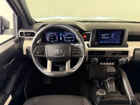 Used 2024 Toyota Tacoma TRD Off-Road image 18