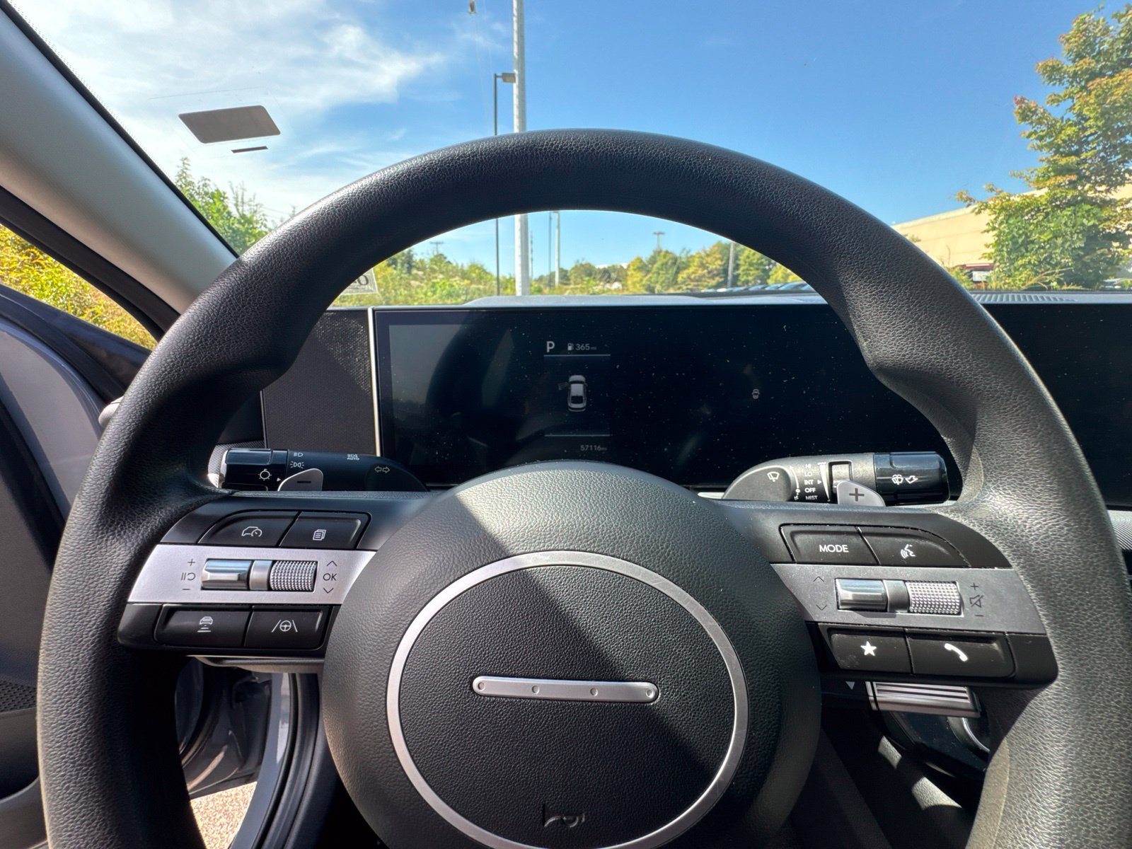 Certified 2025 Hyundai Sonata SEL FWD image 16