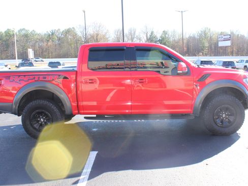 Used 2018 Ford F150 Raptor w/ Equipment Group 802A Luxury image 5