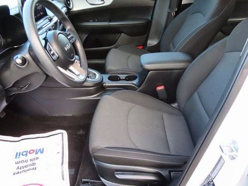 Used 2024 Kia Forte LXS image 36
