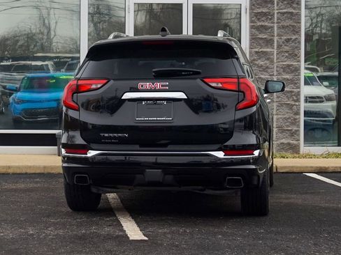 Used 2018 GMC Terrain Denali w/ Advanced Safety Package image 5