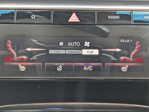Used 2024 Genesis GV80 2.5T AWD/4WD image 24