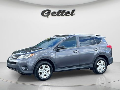 Used 2015 Toyota RAV4 LE AWD/4WD image 1
