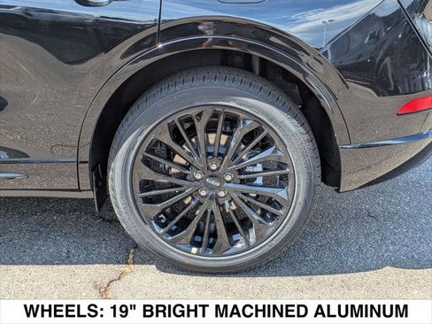 New 2025 Lincoln Corsair Reserve w/ Jet Appearance Package image 6