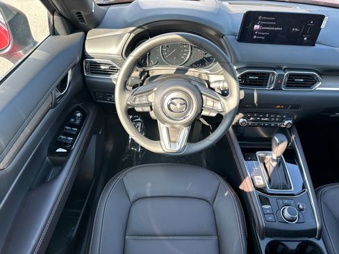 New 2025 MAZDA CX-5 Signature image 22