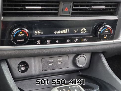 Used 2025 Nissan Rogue SV AWD/4WD image 25