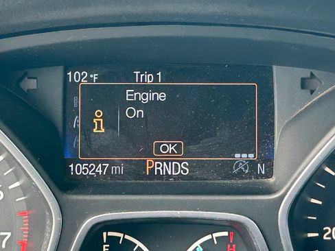 Used 2017 Ford Escape SE AWD/4WD image 22
