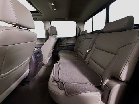 Used 2018 GMC Sierra 1500 SLT image 25