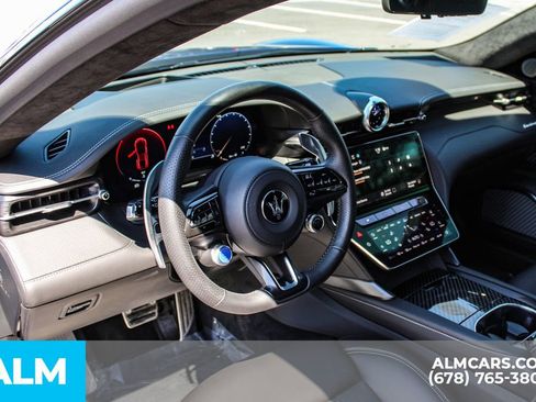 Used 2024 Maserati GranTurismo Trofeo image 31