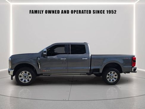 Used 2026 Ford F250 Lariat w/ Lariat Ultimate Package AWD/4WD image 5