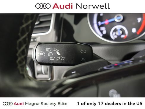 Used 2017 Volkswagen Golf 4-Door AWD/4WD image 23
