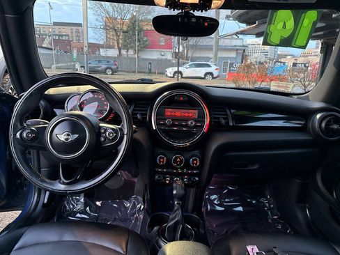 Used 2014 MINI Cooper 2-Door Hardtop image 17