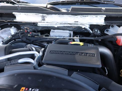 Used 2020 GMC Sierra 3500 Denali w/ Denali Ultimate Package image 18