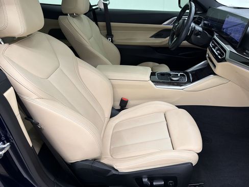 Used 2024 BMW 430i Coupe w/ M Sport Package RWD image 23