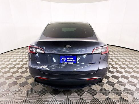 Used 2020 Tesla Model Y Long Range image 25