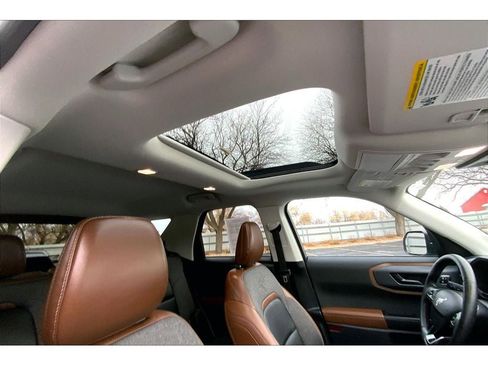 Used 2024 Ford Bronco Sport Outer Banks w/ Tech Package image 24