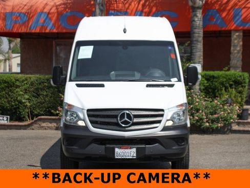 Used 2016 Mercedes-Benz Sprinter 2500 image 3