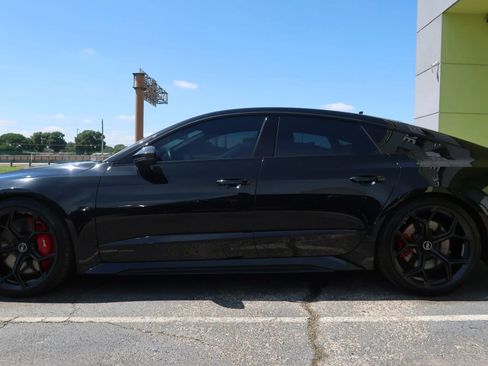 Used 2024 Audi RS 7 Performance w/ Matte Carbon Package AWD/4WD image 8