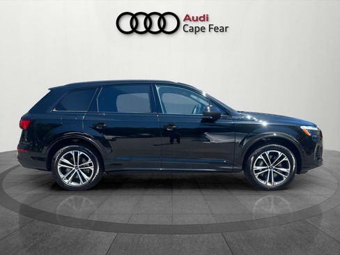 Certified 2026 Audi Q7 3.0T Premium w/ Convenience Plus Package AWD/4WD image 5