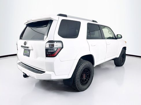 Used 2021 Toyota 4Runner SR5 image 9