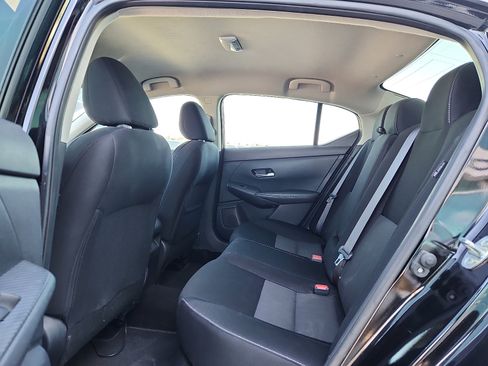 Used 2021 Nissan Sentra SV image 12