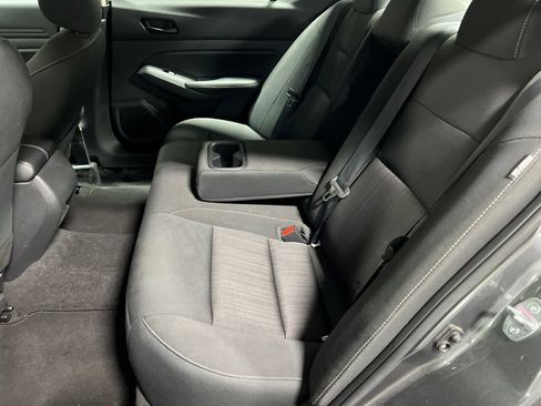 Used 2025 Nissan Altima 2.5 SV FWD image 15