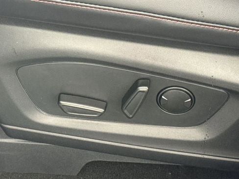 New 2026 Ford Explorer ST-Line w/ ST-Line Street Pack image 21