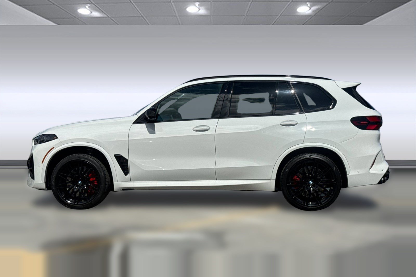 New 2026 BMW X5 M Competition w/ Executive Package AWD/4WD image 2