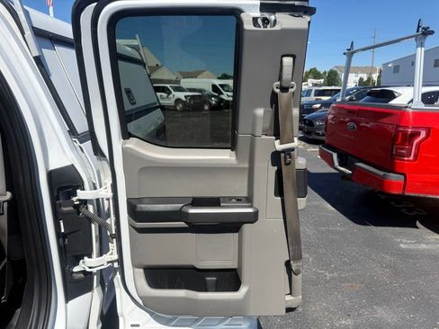 Used 2018 Ford F150 XLT AWD/4WD image 34