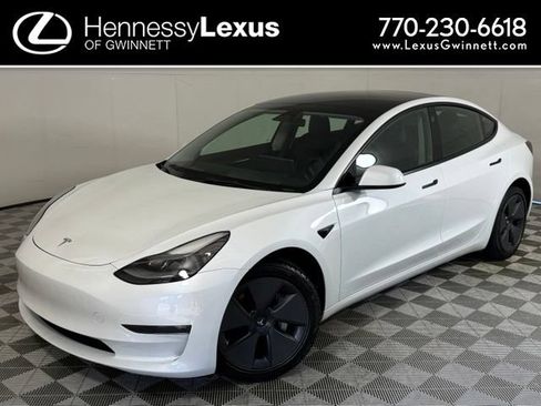 Used 2023 Tesla Model 3 Standard Range RWD image 1