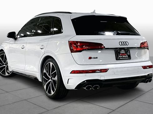 Used 2024 Audi SQ5 Premium Plus w/ Premium Plus Package image 10