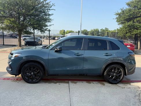 Used 2024 Honda HR-V Sport image 2