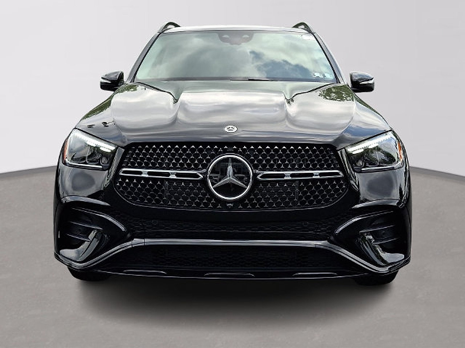Used 2026 Mercedes-Benz GLE 450 4MATIC image 2