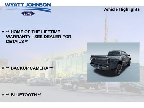 Used 2023 Toyota Tacoma TRD Off-Road w/ Technology Package AWD/4WD image 5
