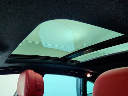 Used 2019 Maserati Levante GranLusso image 10