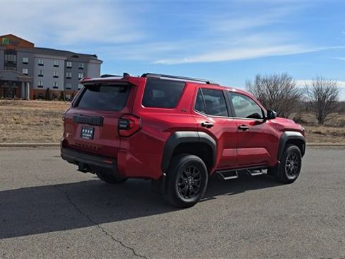 Used 2025 Toyota 4Runner SR5 image 6