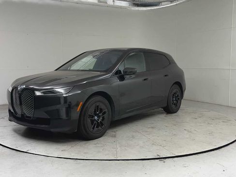 Used 2024 BMW iX xDrive50 w/ Convenience Package AWD/4WD image 5