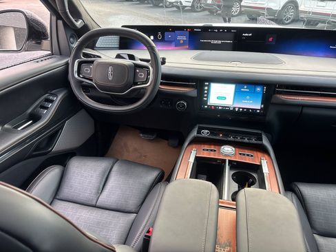 New 2026 Lincoln Navigator L Black Label image 31