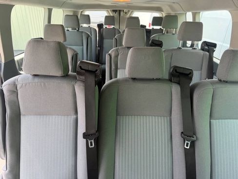 Used 2019 Ford Transit 350 XLT RWD image 13