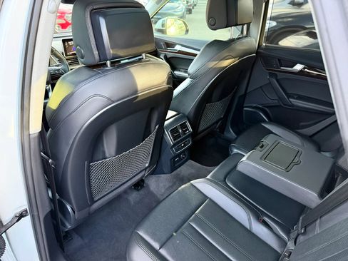 Used 2019 Audi Q5 2.0T Premium Plus w/ Premium Plus Package AWD/4WD image 15