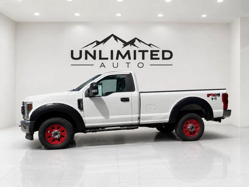 Used 2019 Ford F250 XL w/ Power Equipment Group AWD/4WD image 1